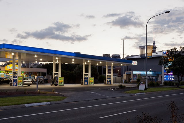 Mobil Station Auckland City. Image credit: russellstreet from Flickr